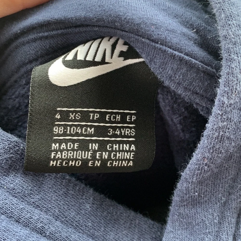 Nike Logo Fleece Boys Kids Blue Navy Sports Activewear Hoodie sz XS/4